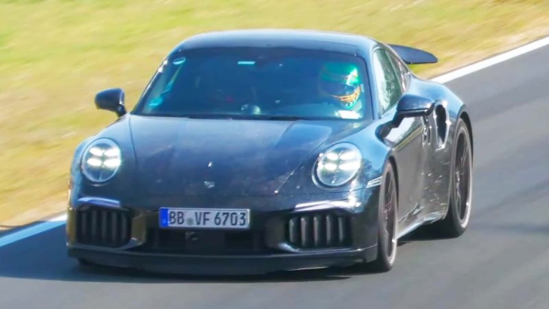 Revolution am Nürburgring: Entdecken Sie die neue Hybrid-Porsche 911 Turbo in vollem Einsatz!