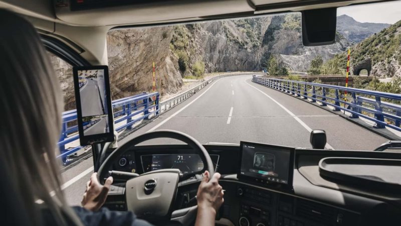 Dieses Volvo-Lenksystem rettet bei Reifenpanne Ihr Leben – Sie werden staunen, wie es funktioniert!
