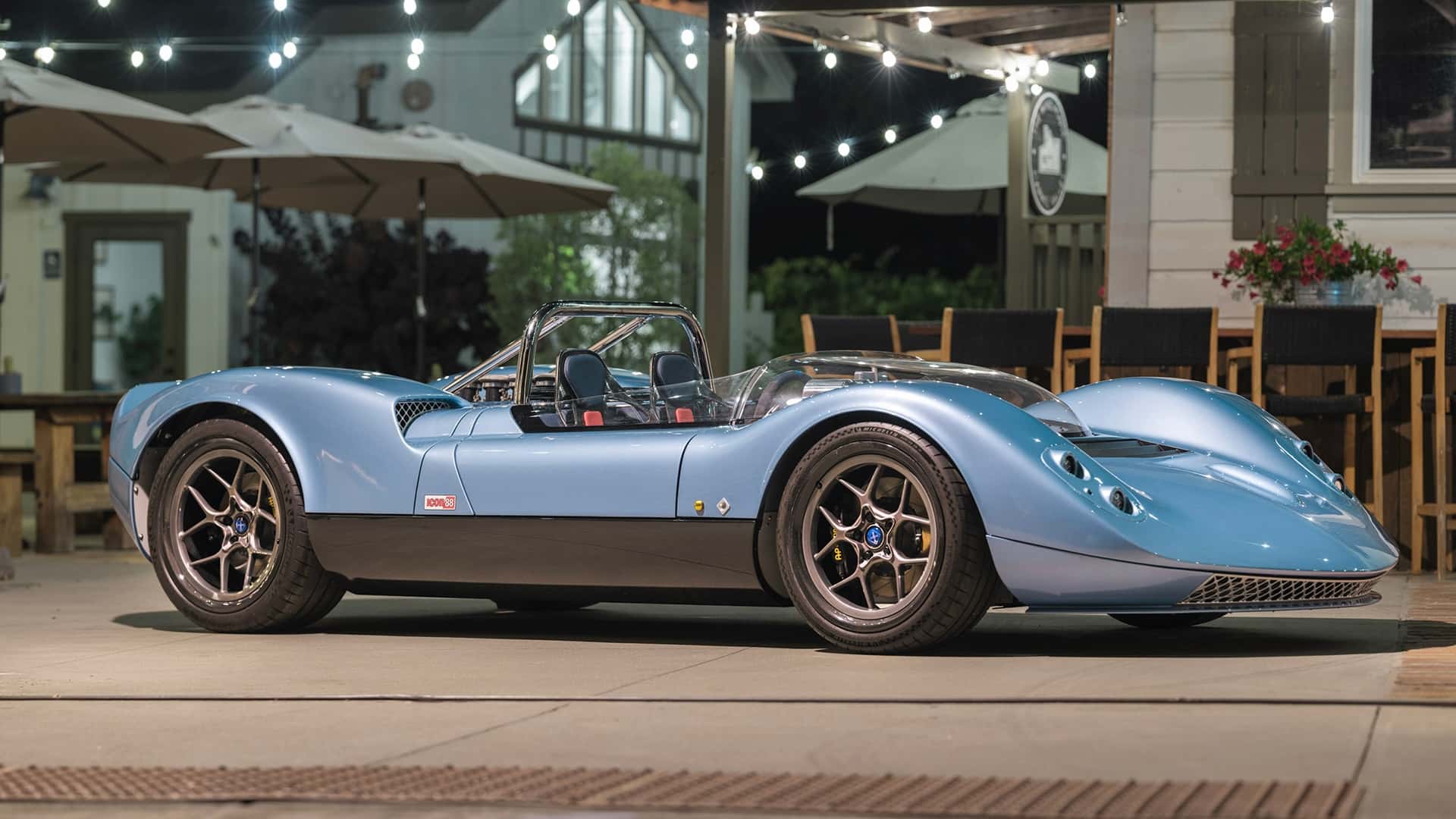 Sie werden nicht glauben, dass Senna-Ingenieur Steve Nichols eine 650-PS-Barchetta für die Straße baut!