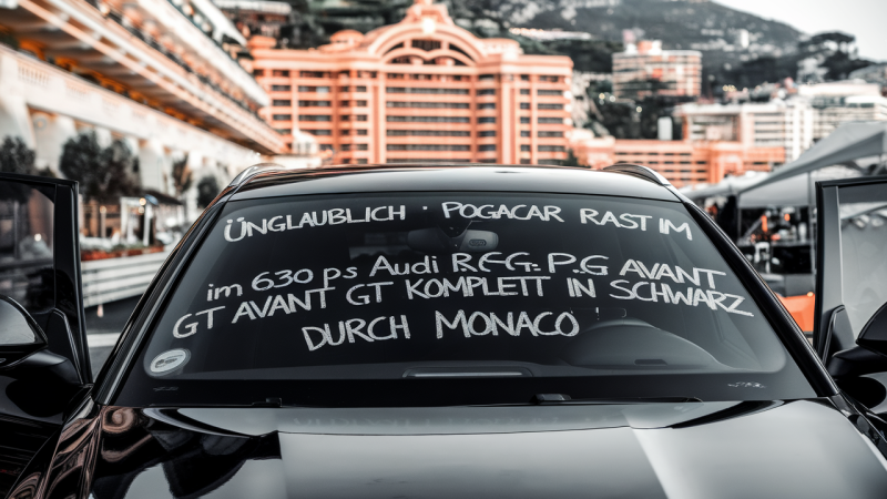 Unglaublich: Pogacar rast im 630-PS Audi RS6 Avant GT komplett in Schwarz durch Monaco!