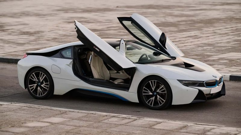 Unglaublich: Maradonas BMW i8 erzielt 51.000 $ – Werden Sie der nächste Besitzer?