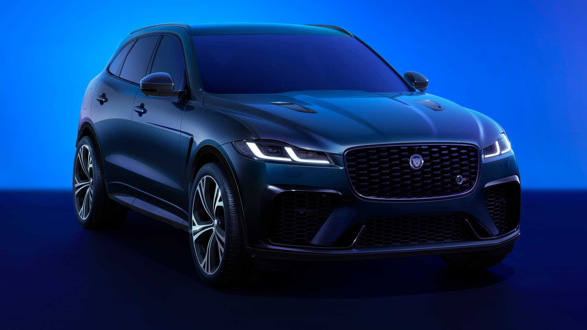 Jaguar baut letzte V8‑F‑Pace – das Ende einer Ära und der spektakuläre Sprung zur 1.000‑PS‑Type 00 (Warum Fans jetzt alarmiert sind)