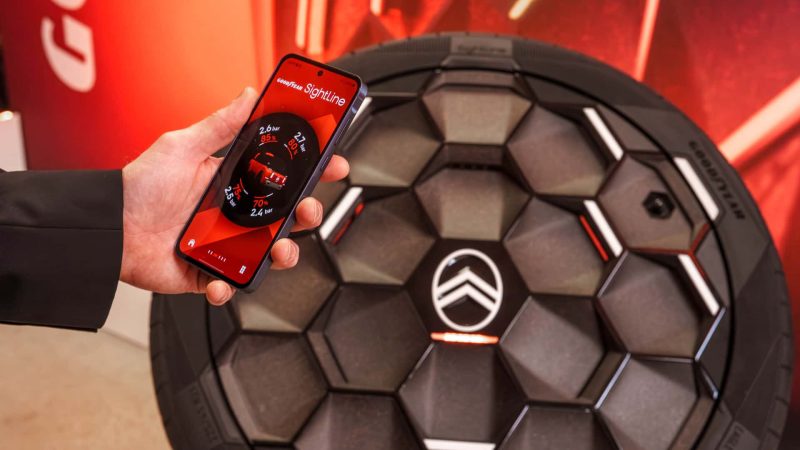 Dieser Reifen sieht voraus, was Ihrer Fahrt passieren wird – Wie Goodyear mit smarten Reifen Unfälle und Reichweitenverluste verhindert