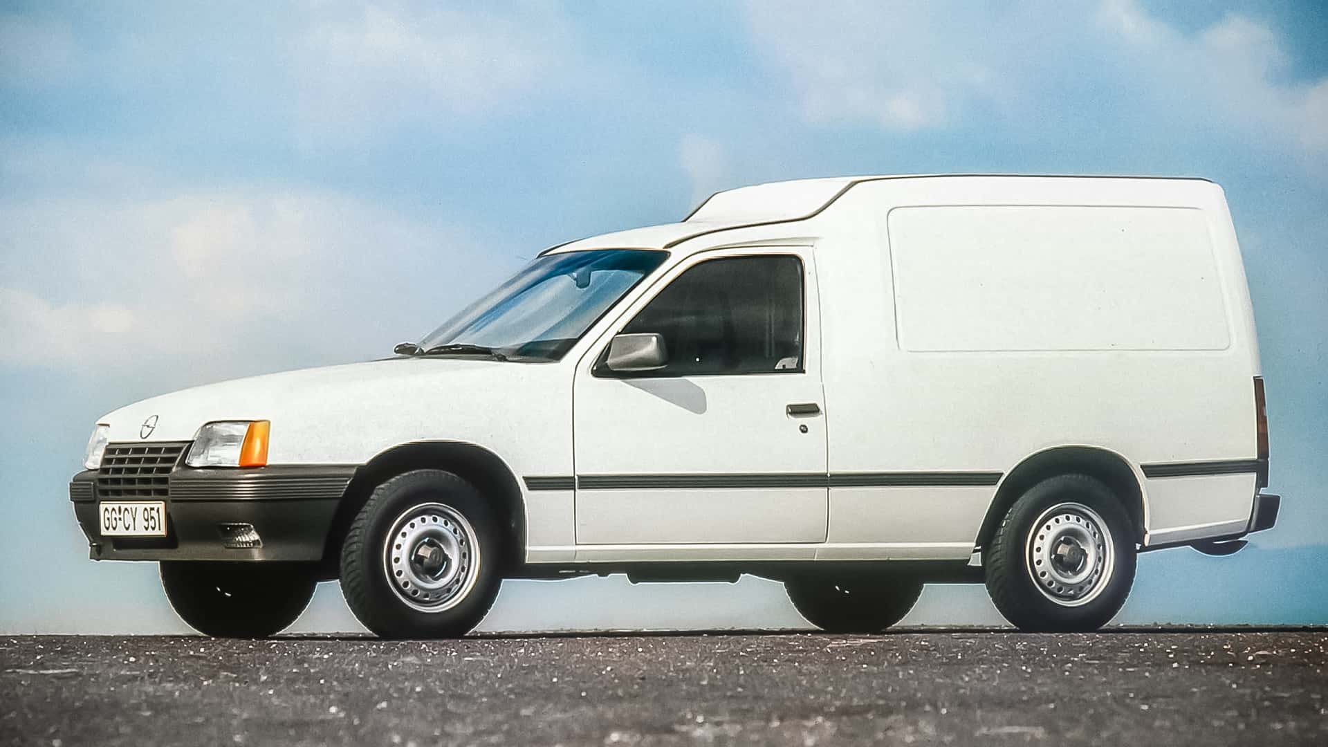 Opel Combo wird 40: Die überraschende Wandlung vom Kadett‑Ableger zum Multispace‑Wunder – das sollten Sie wissen