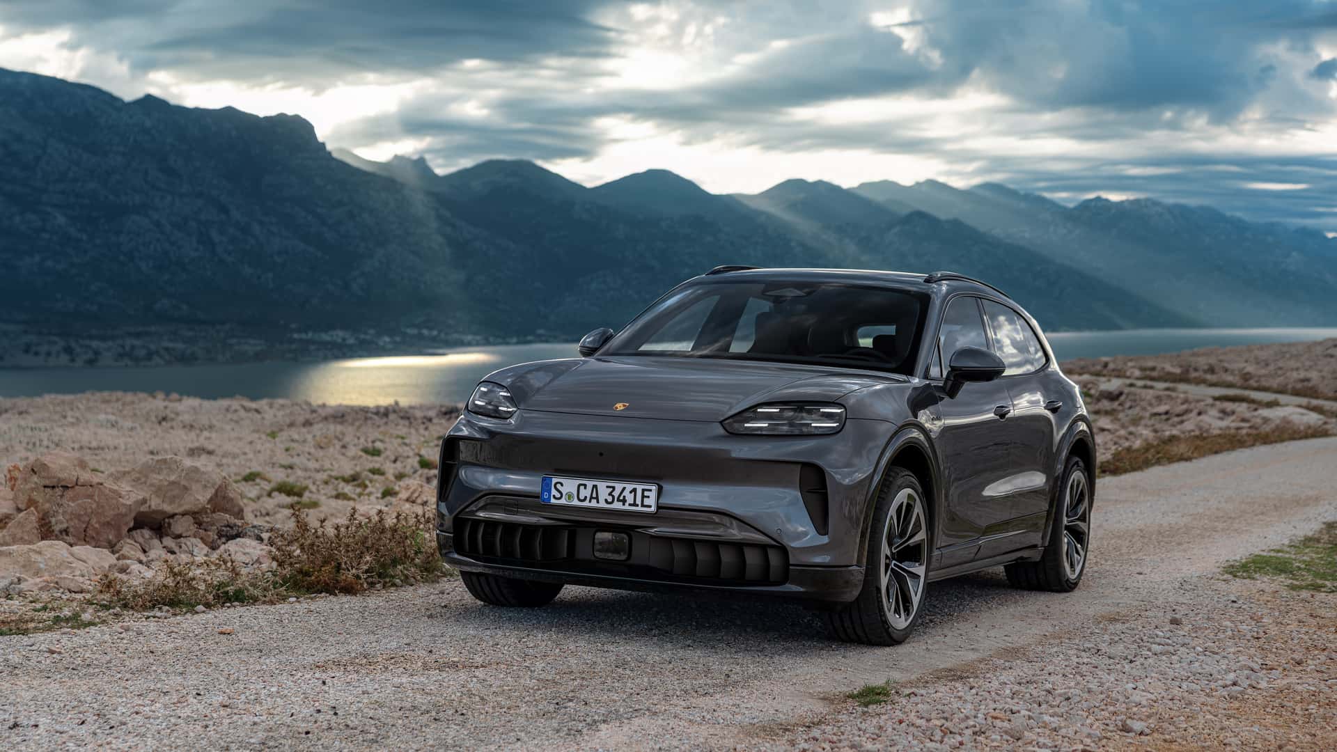 Porsche sprengt Grenzen: Neue elektrische Cayenne mit bis zu 1.156 PS und 643 km Reichweite – solltest du zuschlagen?