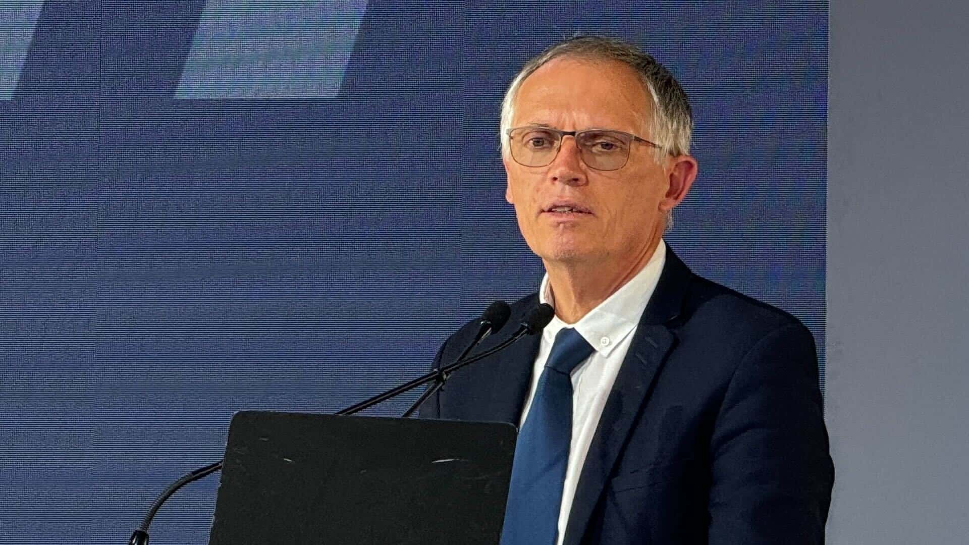 Stellantis in Turbulenzen: Italien beschuldigt Tavares und fordert die EU zur Kehrtwende in der E‑Strategie auf