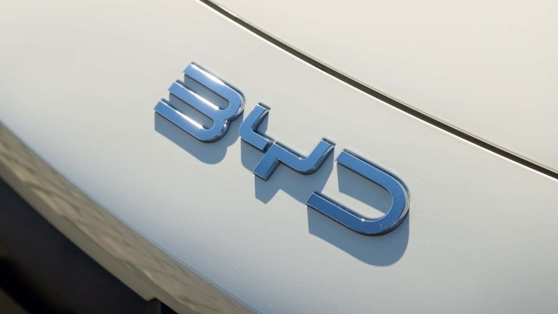 BYD will Europas Autobranche aufmischen: Plant der Elektro‑Riese den Überraschungs‑Zukauf — und welche Marken sind in Gefahr?
