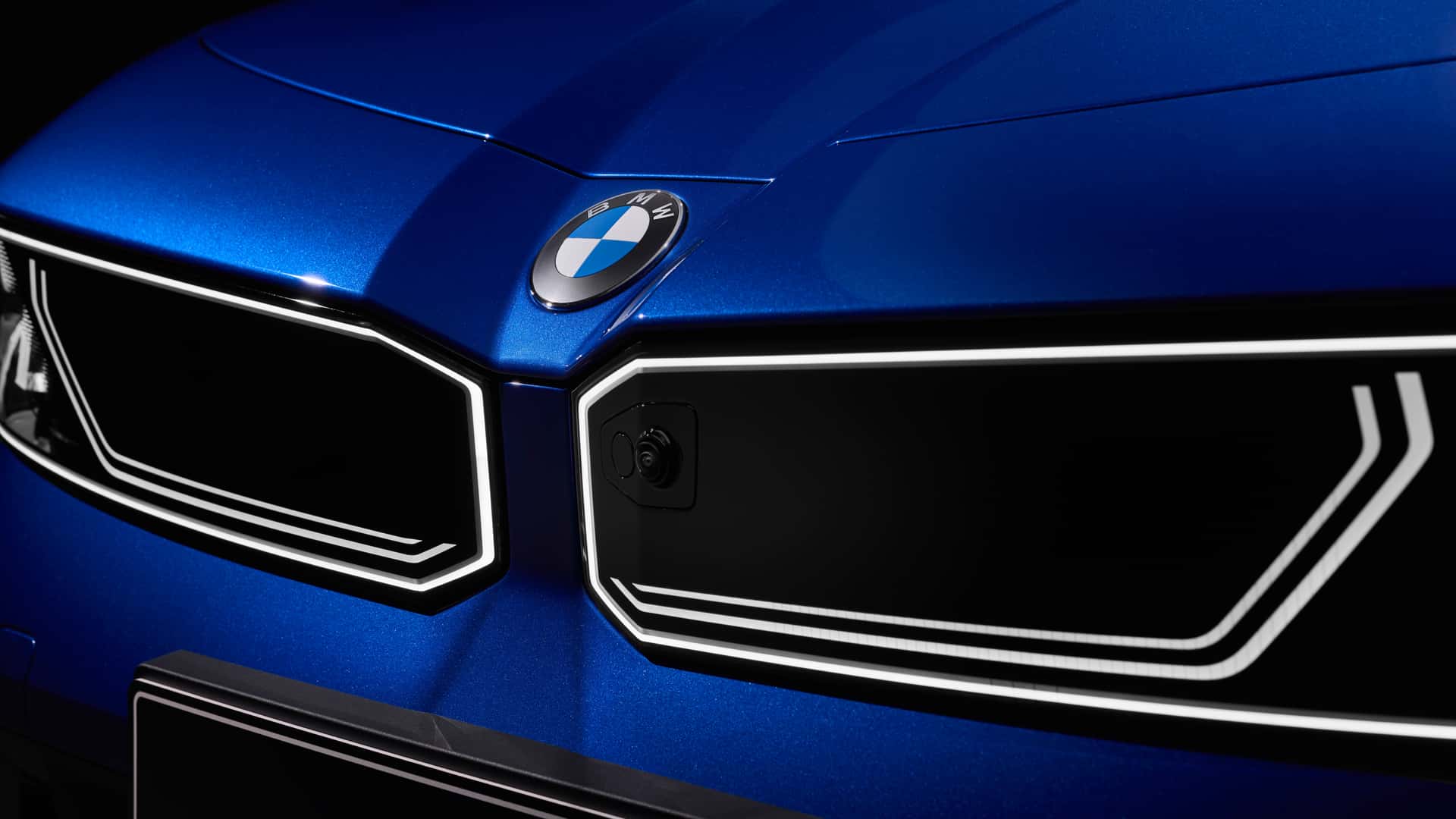 BMW schockt die Puristen: Neue 1er‑Baureihe kehrt 2028 mit Hinterrad‑Antrieb — aber nur als E‑Version!