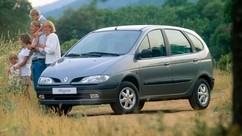 Die Renault Scénic wird 30 — wie ein kompakter Van die Auto‑Welt für immer veränderte