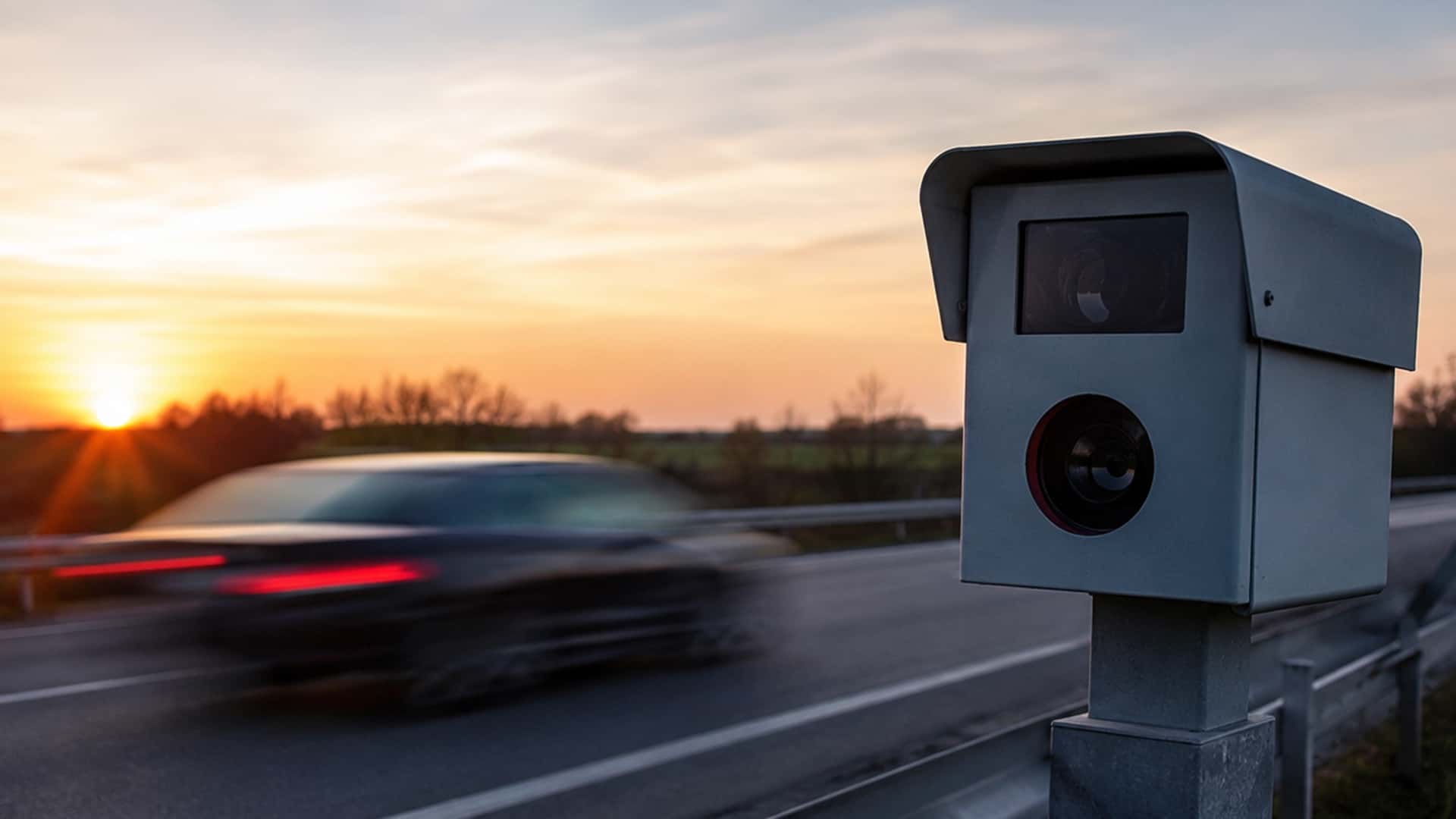 Italien schaltet Blitzer massenhaft ab: Ein Drittel abgeschaltet – Sind auch Ihre Strecken betroffen?