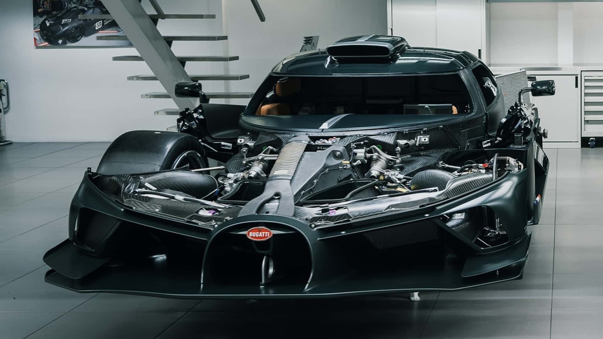 Die legendäre Bugatti Bolide jetzt legal auf der Straße: 1.600 PS – traust du dich, sie zu fahren?