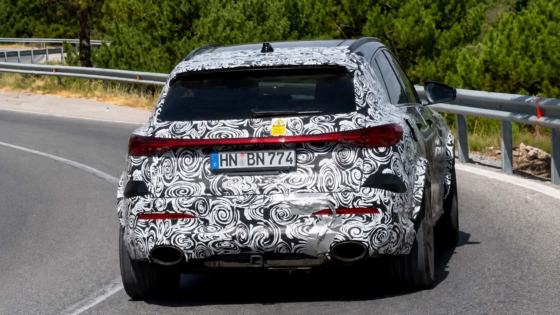 Audi RS Q5 geleakt: Geheime Hybrid‑Rakete mit bis zu 630 PS? Das verraten die Spionagebilder