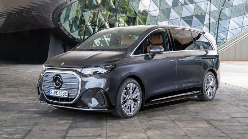 Mercedes VLE jetzt sportlich: AMG‑Line, bis zu 8 Sitze und Preise ab 89.260 € – was Mercedes wirklich damit bezweckt
