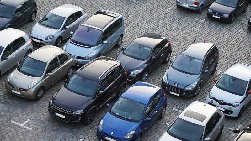 Neue EU‑Regeln für Autos: Recyclingpflicht, digitaler Lebenspass und strenge Exportkontrollen – das ändert sich radikal ab 2032