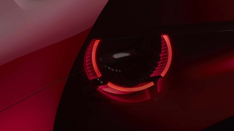 Alfa Romeo CuoreRosso enthüllt erste Teaser: Lenkrad & Scheinwerfer, die ein Comeback der Fahrleidenschaft ankündigen — sehen Sie, warum Paris elektrisiert!